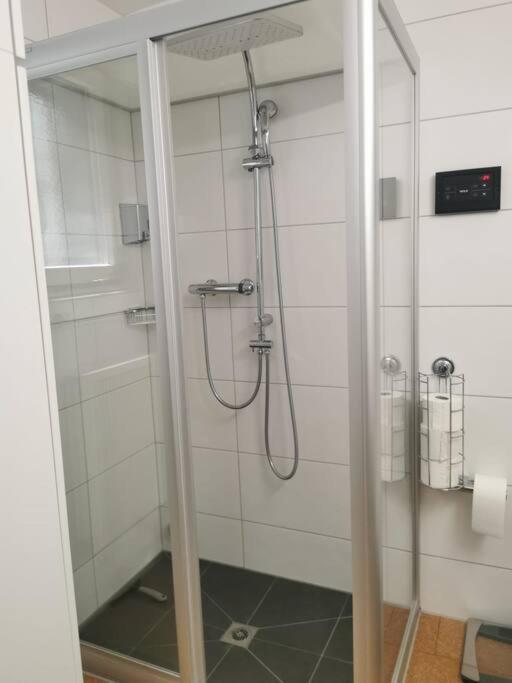 Neb-Thun Einigen, Wohnung Am See Spiez Εξωτερικό φωτογραφία